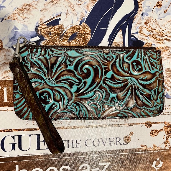 Patrcia Nash Tooled Leather Turquoise Wallet Clutch Bag. EUC. - Picture 1 of 7